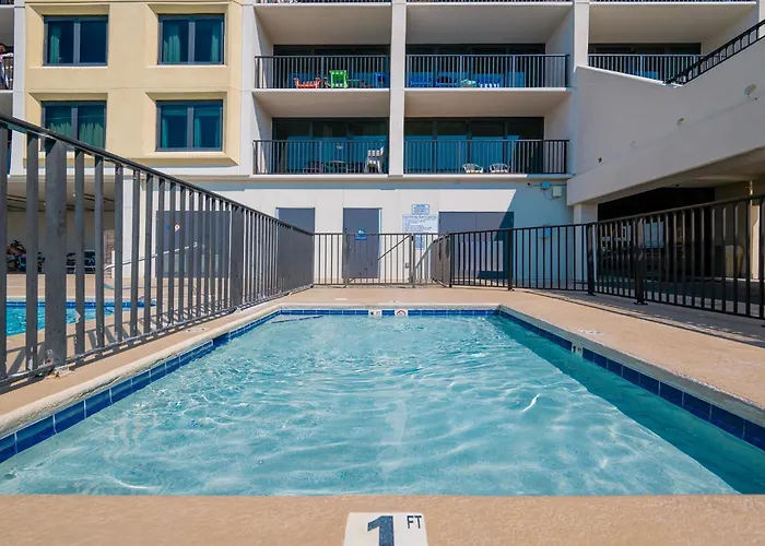 Apartment Island Winds West 276 *